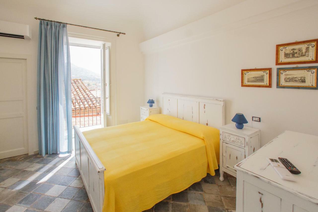 Casa Don Luigi Hotel Cefalù Eksteriør billede